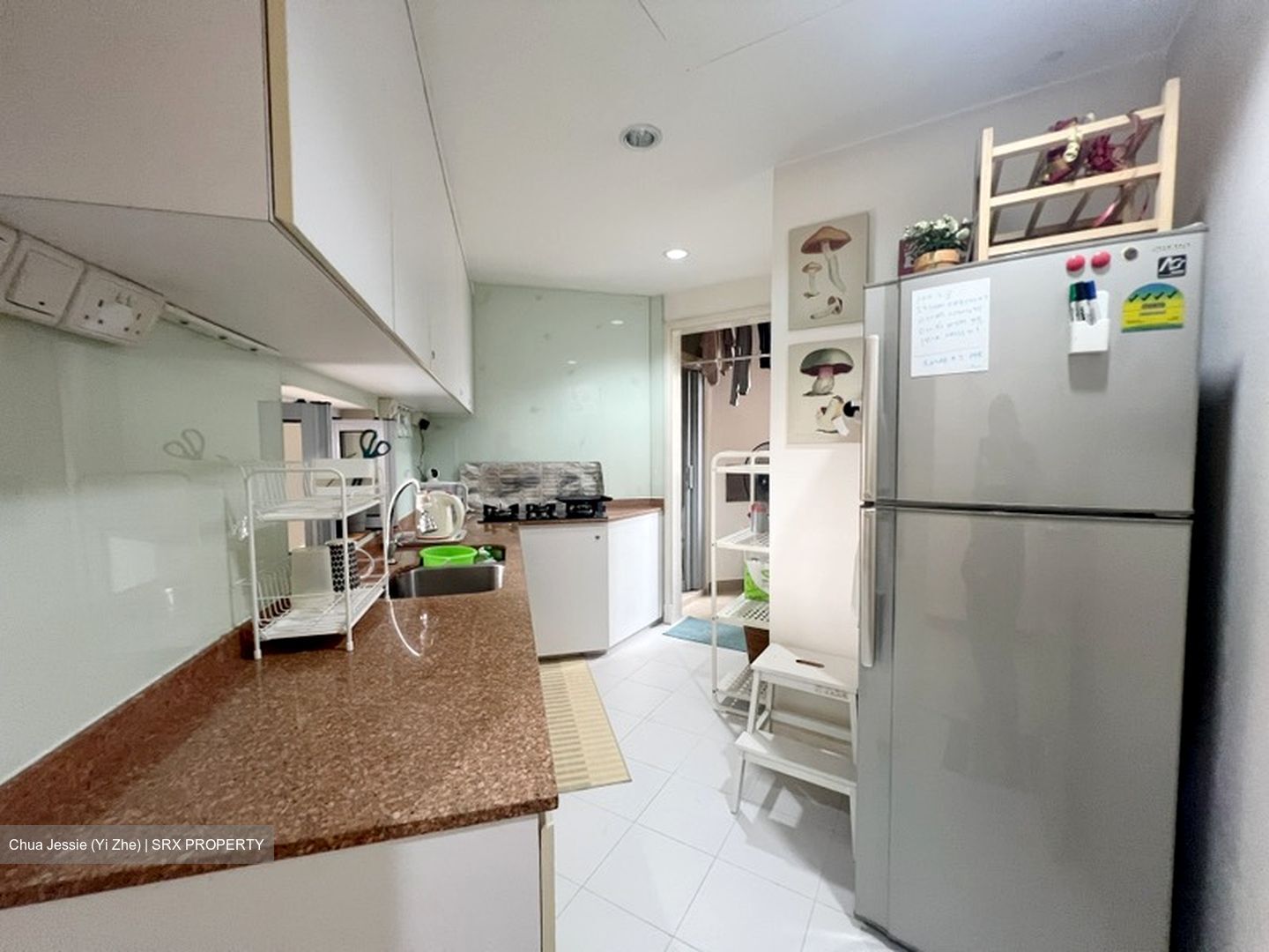 High Oak Condominium (D21), Condominium #610688061